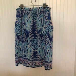USED. Lilly Pulitzer Tiered skirt. Blue pineapple print